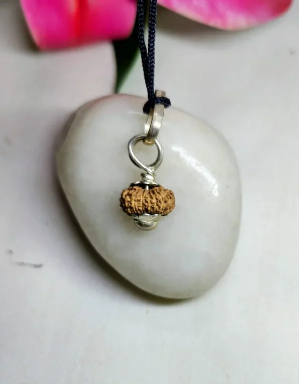 17 Mukhi Rudraksha
