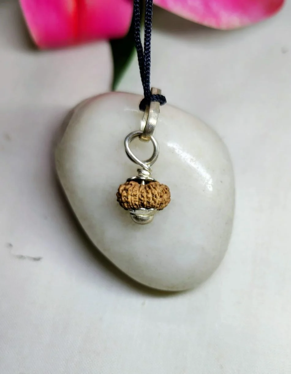 17 Mukhi Rudraksha