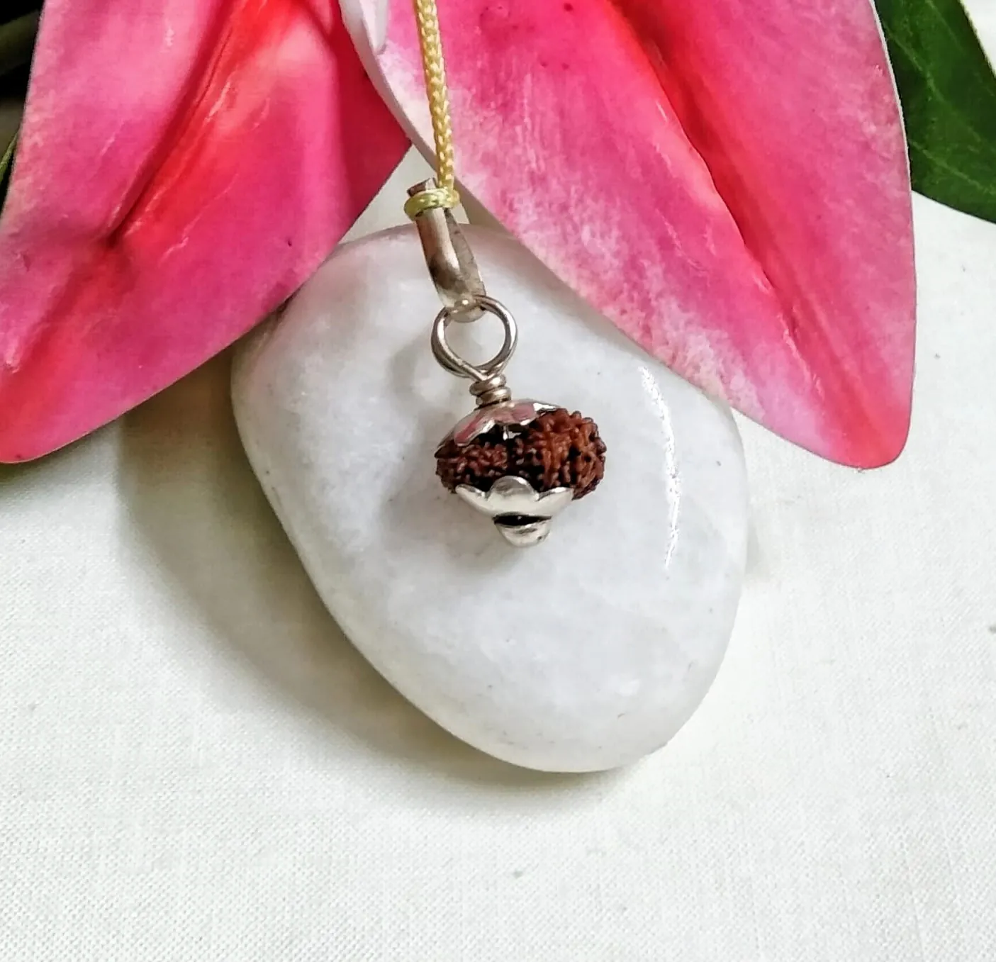 18 Mukhi Rudraksha