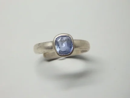 Blue Sapphire (Neelam)