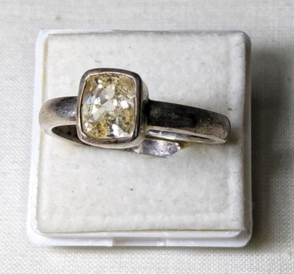 yellow sapphire