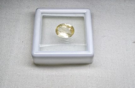 Yellow Sapphire (Pukhraj)
