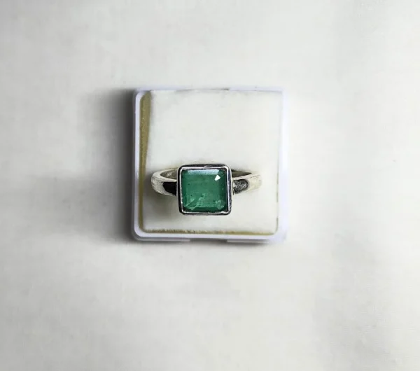 Emerald (Panna)
