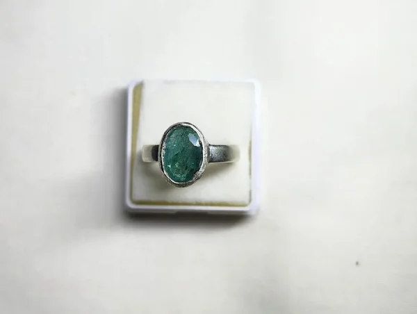 Emerald (Panna)
