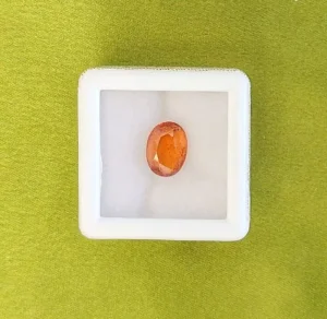 Hessonite (Gomedh)