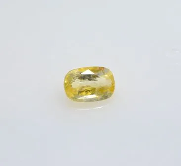 Yellow Sapphire (Pukhraj)