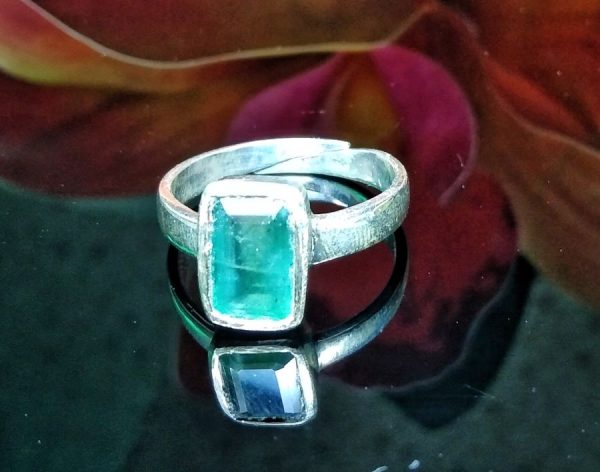 emerald pic 2