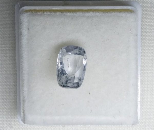 white sapphire pic 3